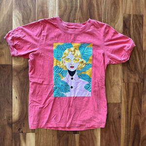 Bijou Karmar Graphic Tee size Small
